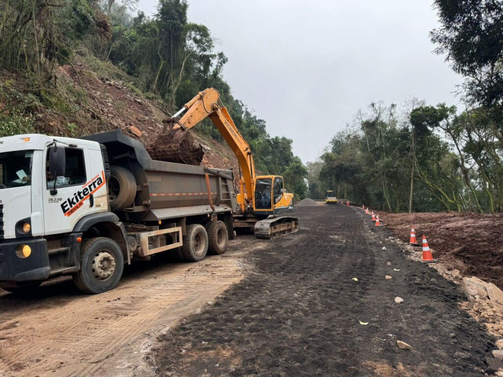 DNIT acelera trabalhos na BR-470, entre Bento Gonçalves e Veranópolis