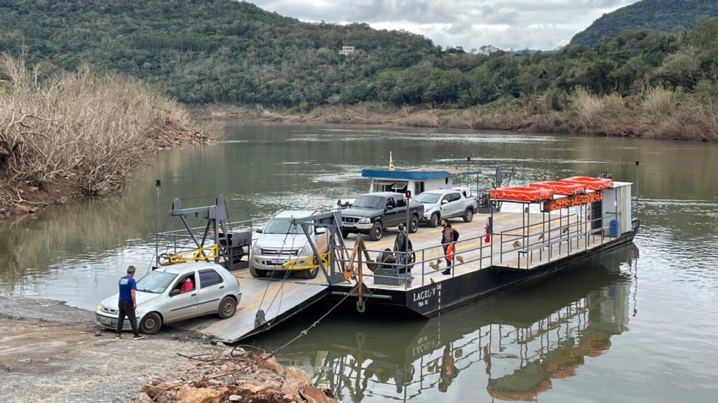 Travessia da balsa de Santa Bárbara retorna nesta sexta, 04/10